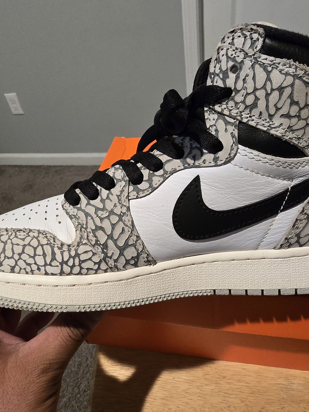 Nike Air Jordan 1 Retro High White Cement Elephant Print DZ5485-052 Sezi 7Y - Picture 5 of 10
